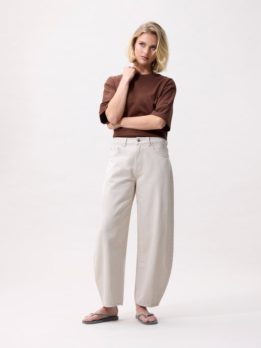 Catwalk Junkie - Cropped barrel fit jeans - Cream