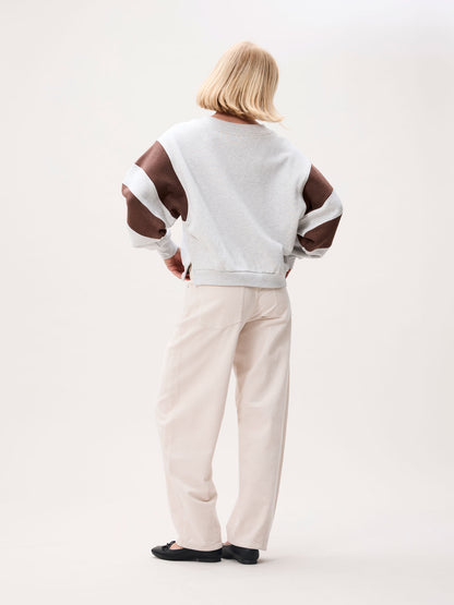 Catwalk Junkie - Sporty Vneck sweater - Grijs
