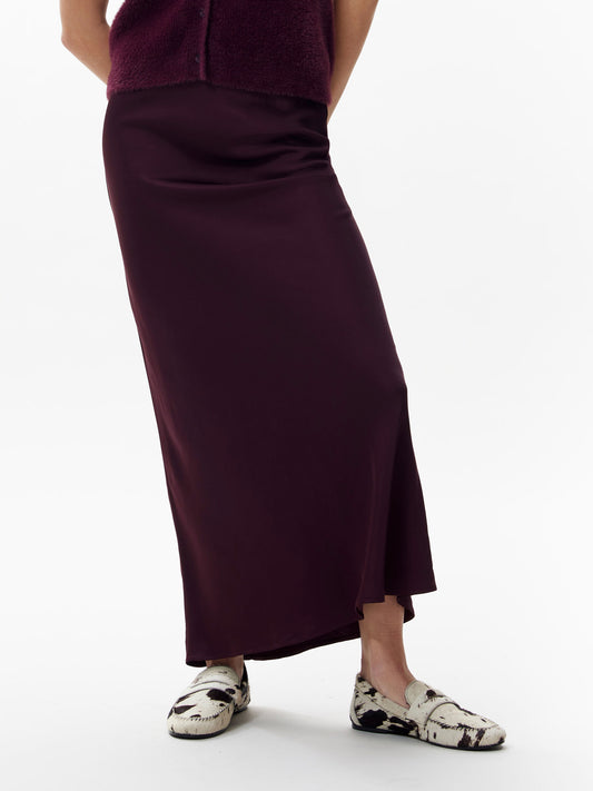 Catwalk Junkie - Silky skirt - Wine tasting