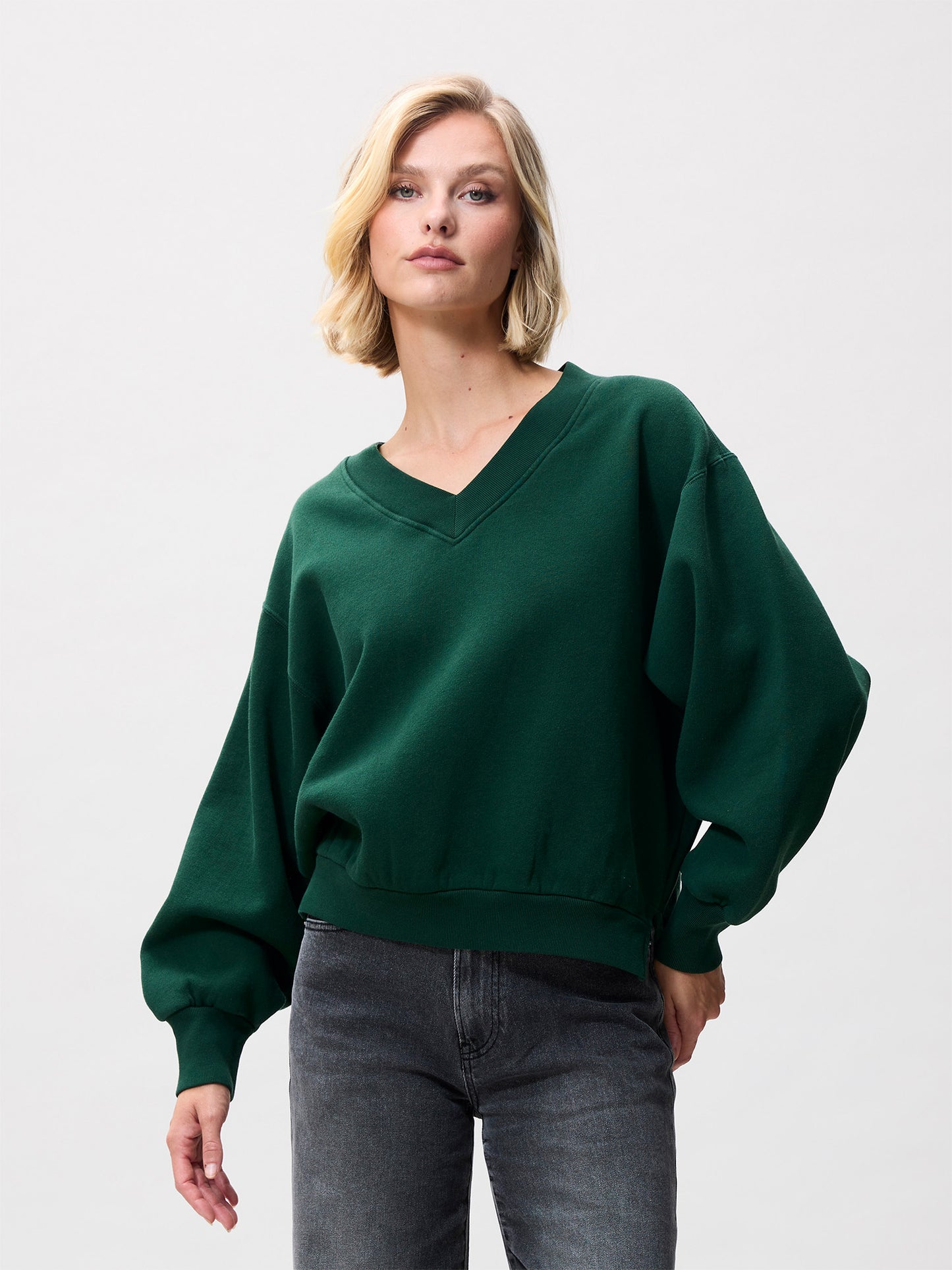 Sweater with Vneck - Pine forest