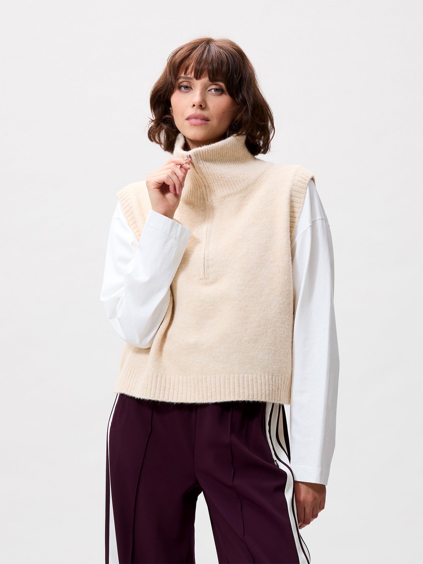 Half zip vest