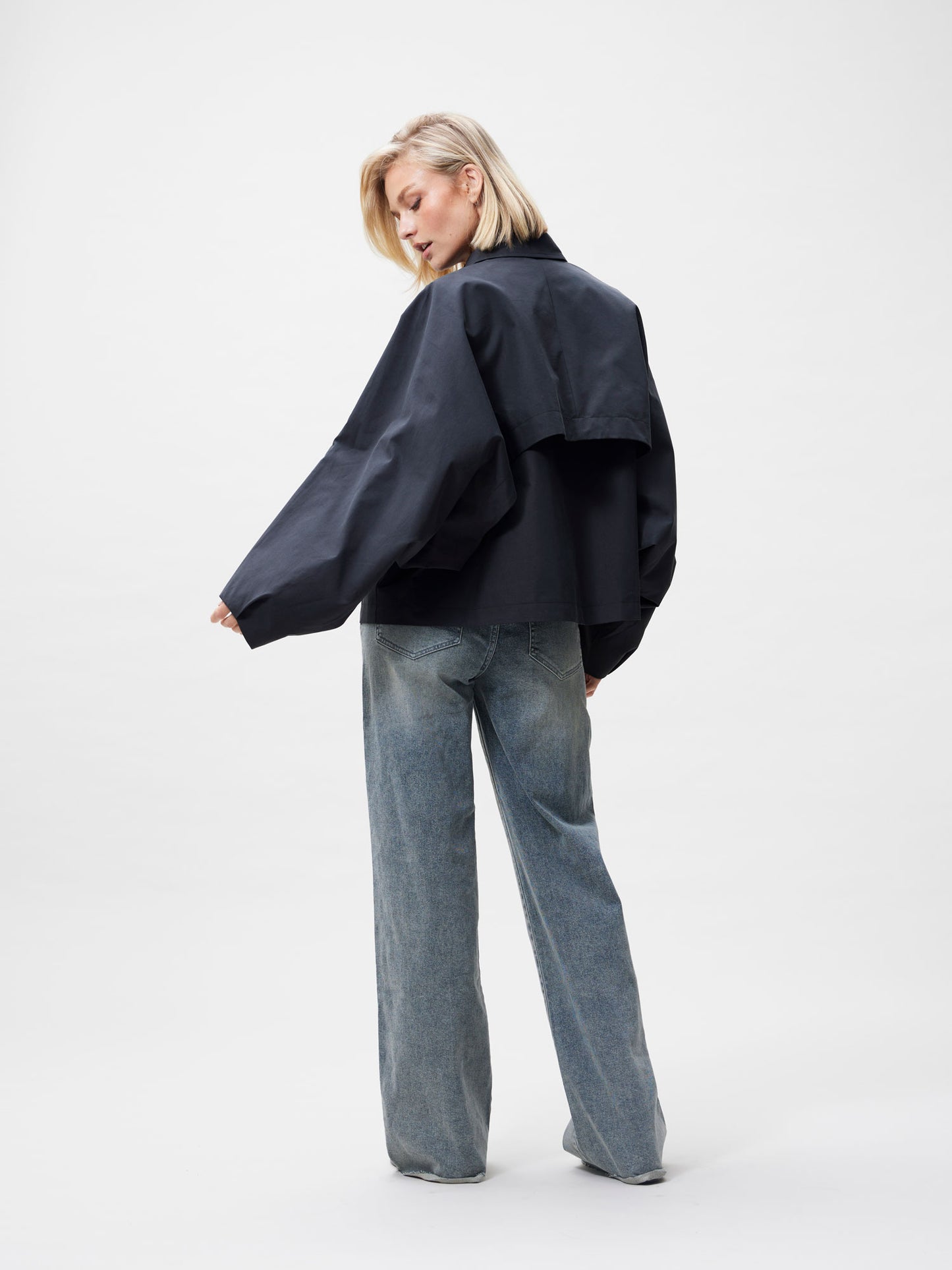 Cape Jacket Black