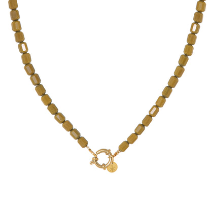 Saloon necklace