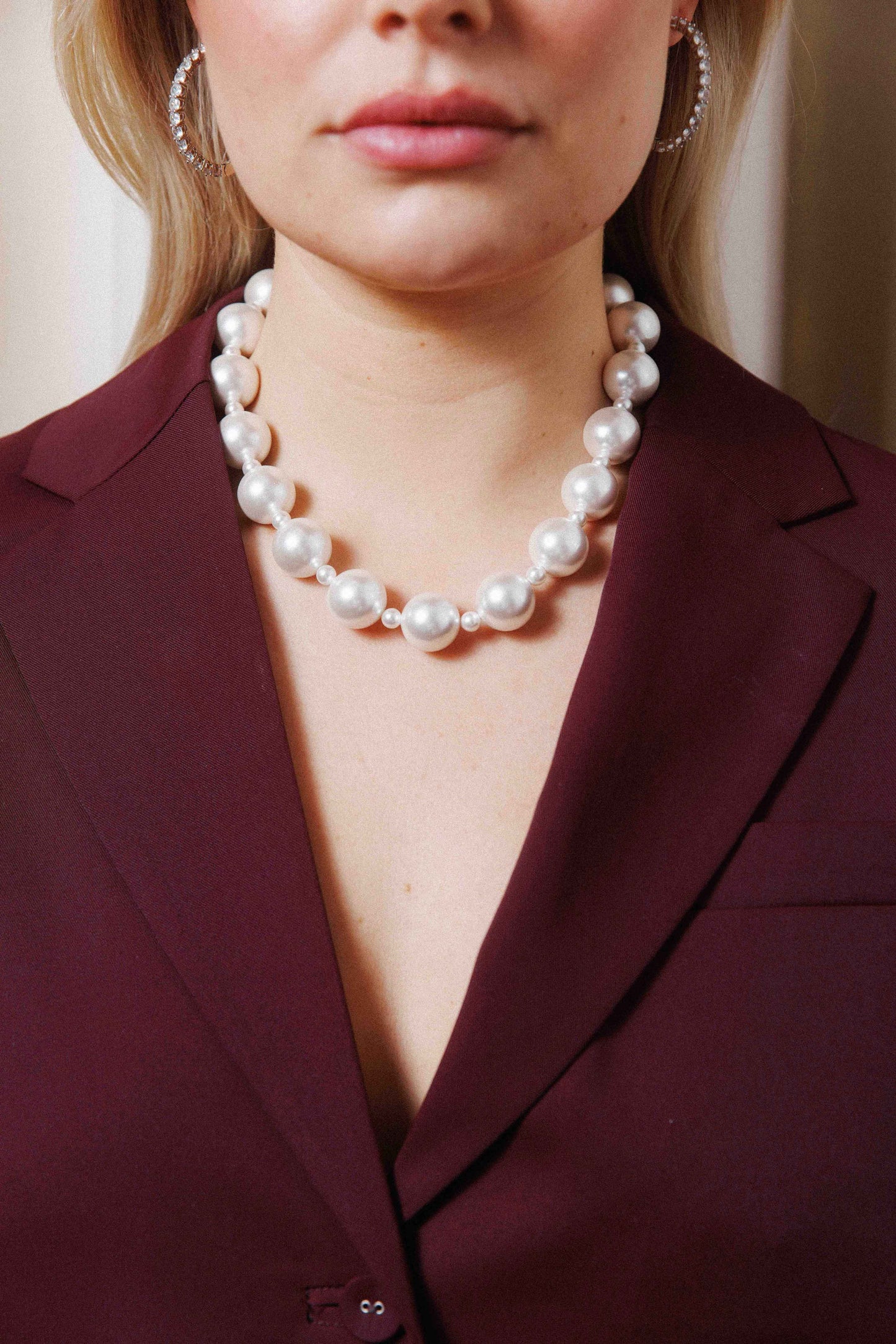 Moonlight pearl necklace