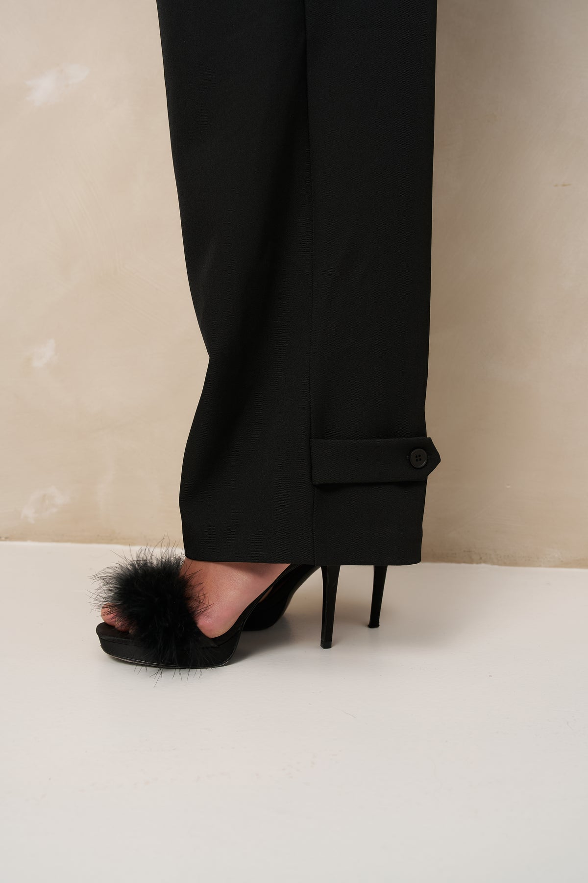 Lofty Manner - Pants Jax Tailored Strap - Zwart