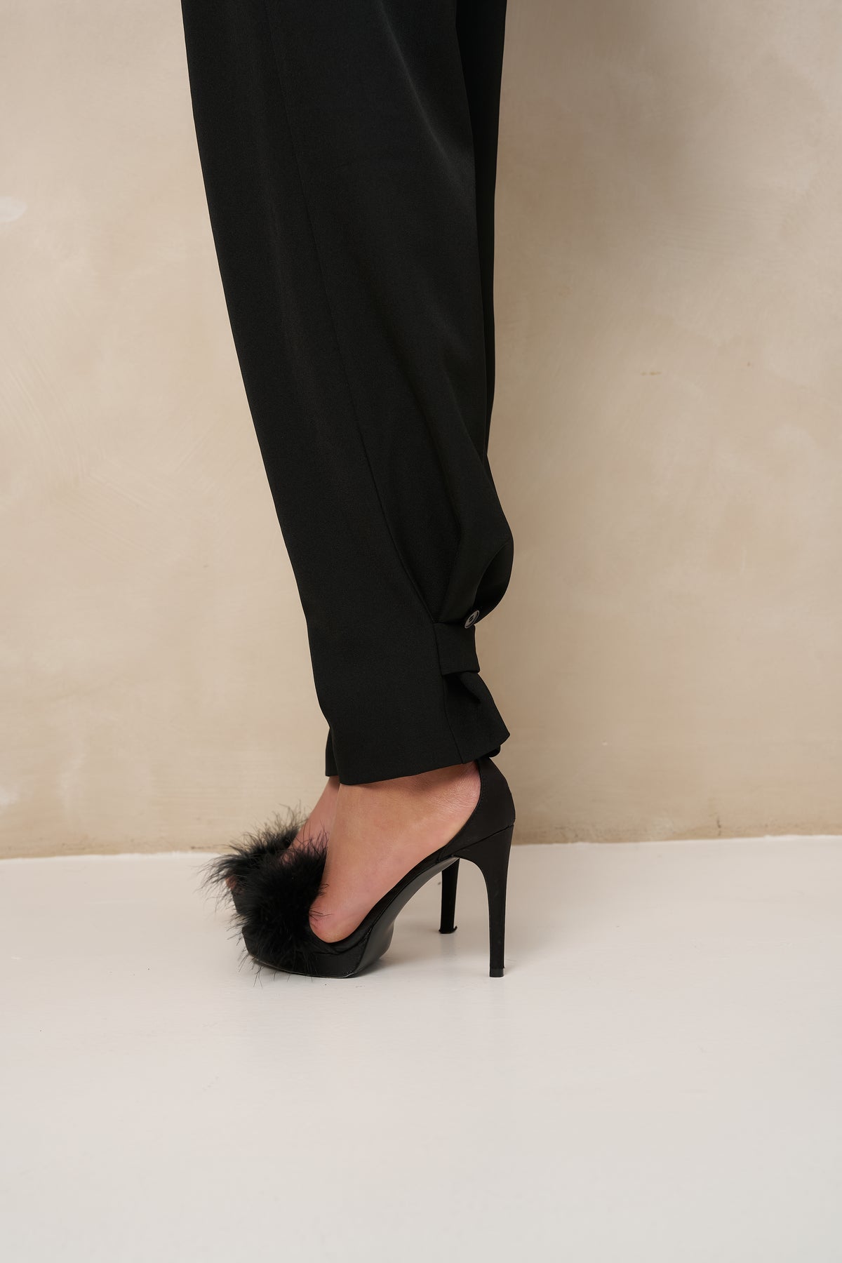 Lofty Manner - Pants Jax Tailored Strap - Zwart