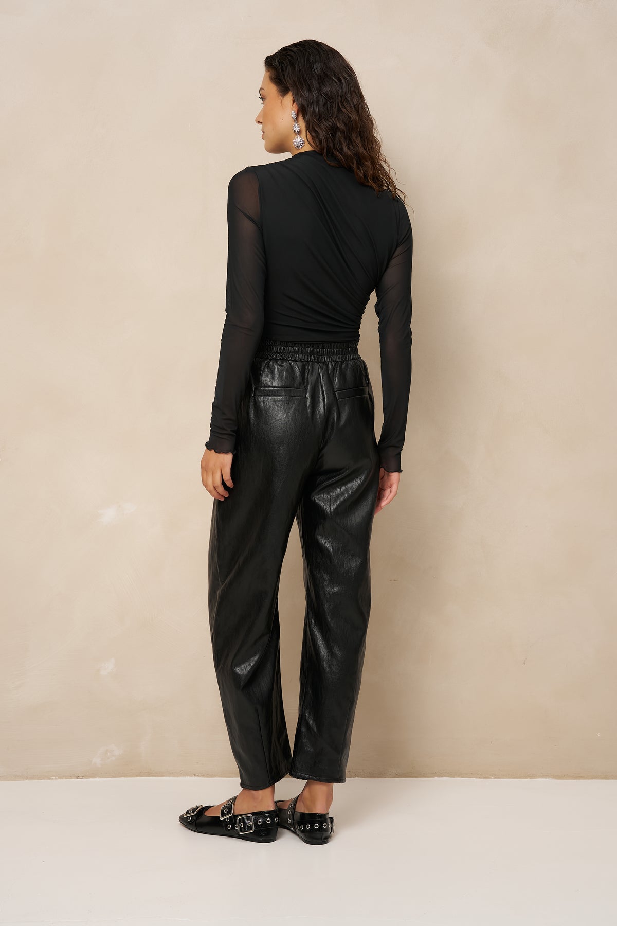 Lofty Manner - Top Jolien Draped Mess - Zwart