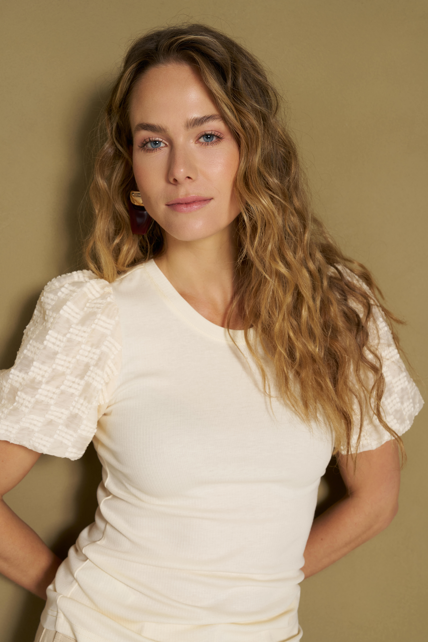 Lofty Manner -  Top Haya - Constrast Puff Sleeve - Cream